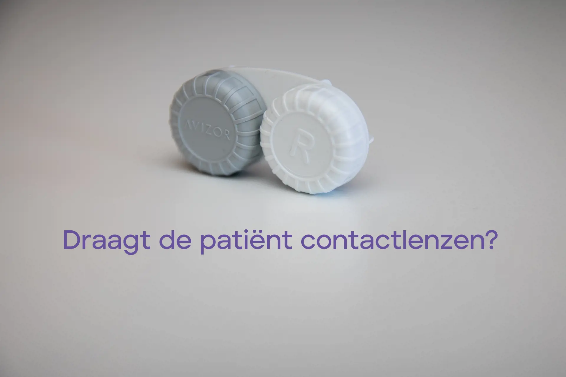 Verkleurde contactlenzen door antibiotica